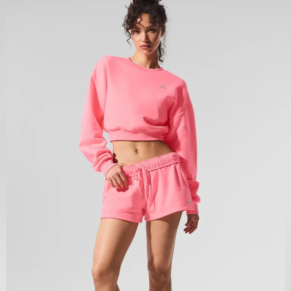 🩷ALO🩷 NEON BUBBLEGUM Accolade Shorts
